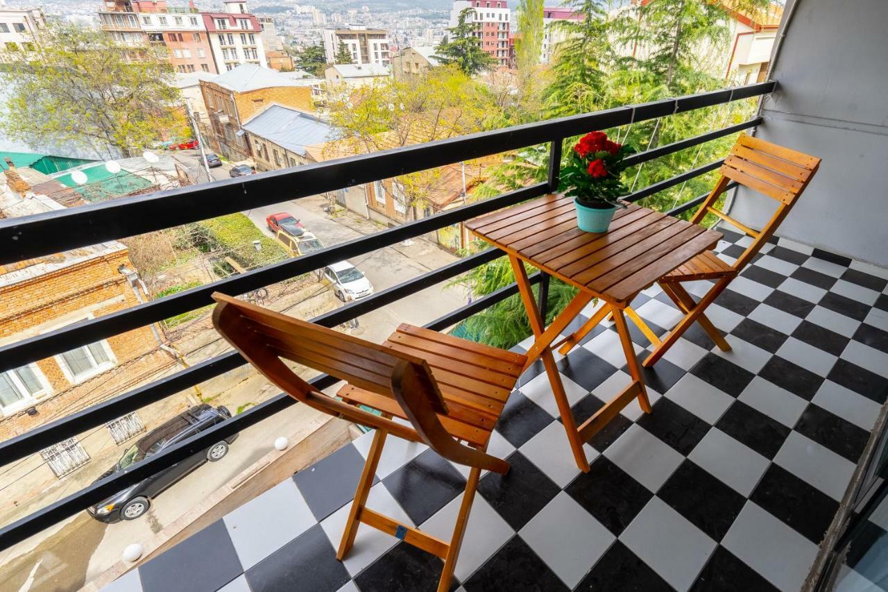 Vera View Hotel ティビリシ エクステリア 写真